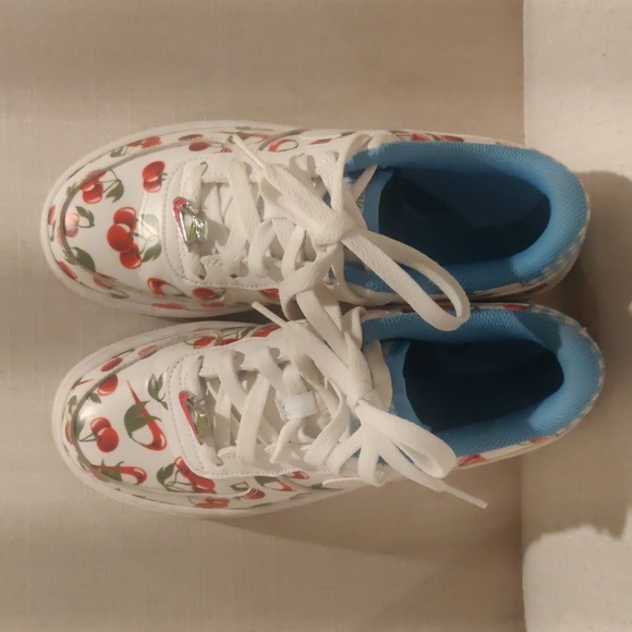 Youth Nike Air Force 1 cherry sneakers sz 5Y shoes - Picture 12 of 12